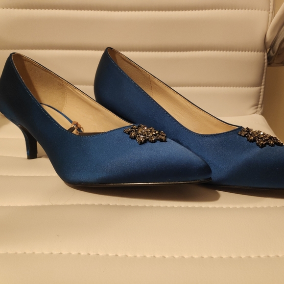 Vero Moda blue kitten heels snowflake embellished - Picture 2 of 2